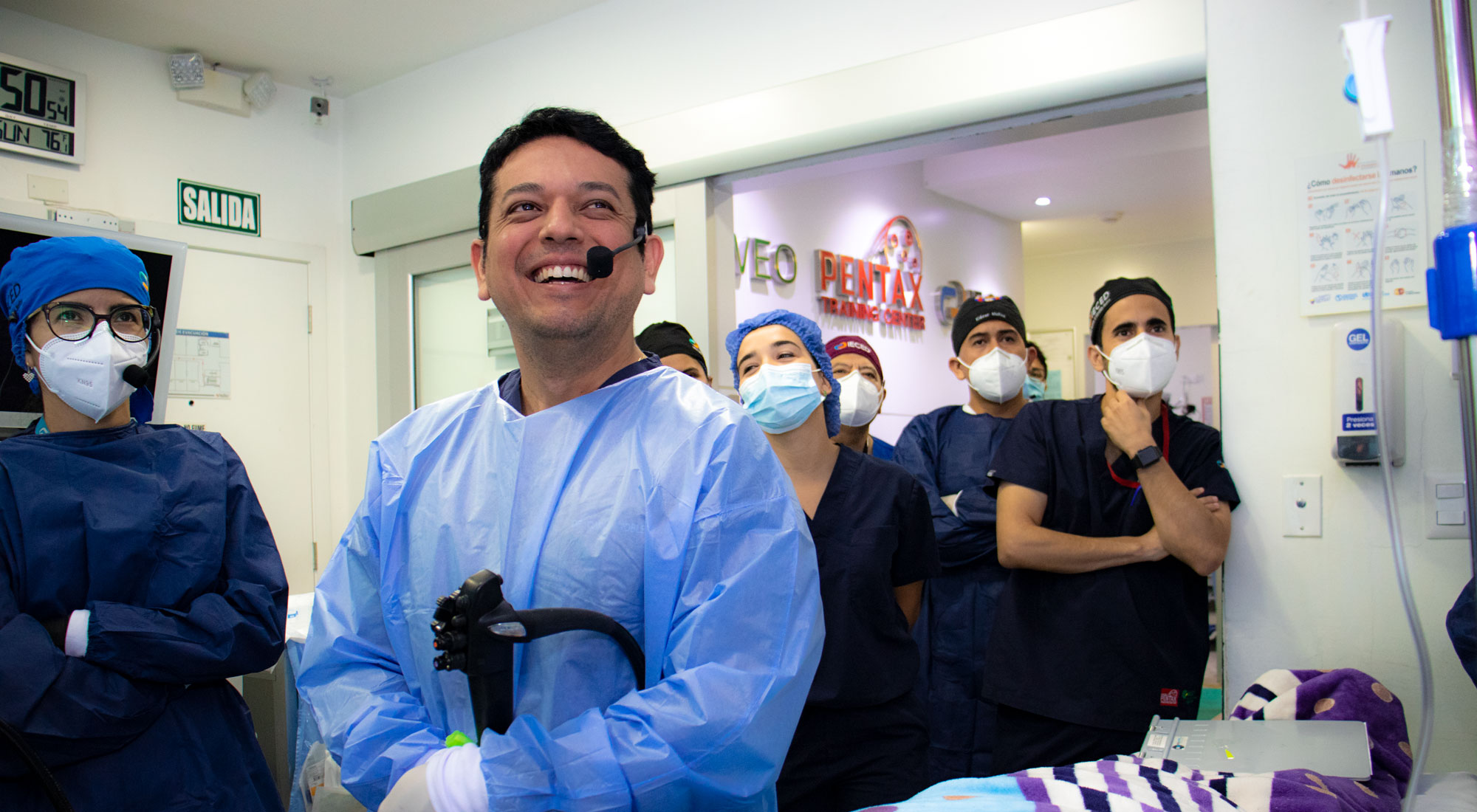 Atención humana
Tu tranquilidad es nuestra
prioridad. Te acompañamos
en cada paso con un
servicio cálido y eficiente
respaldado por los mejores.